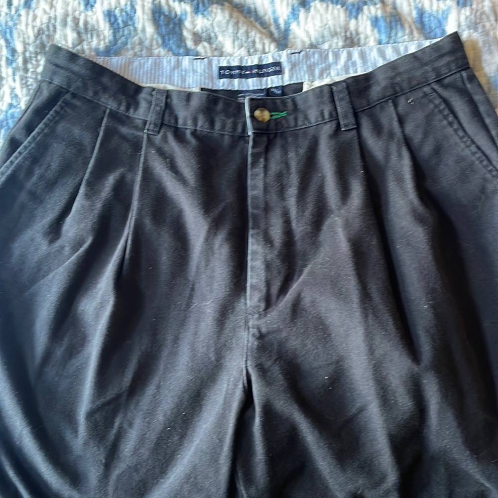 Tommy Hilfiger black pleated casual pants size 36 x 32 with cuffed him